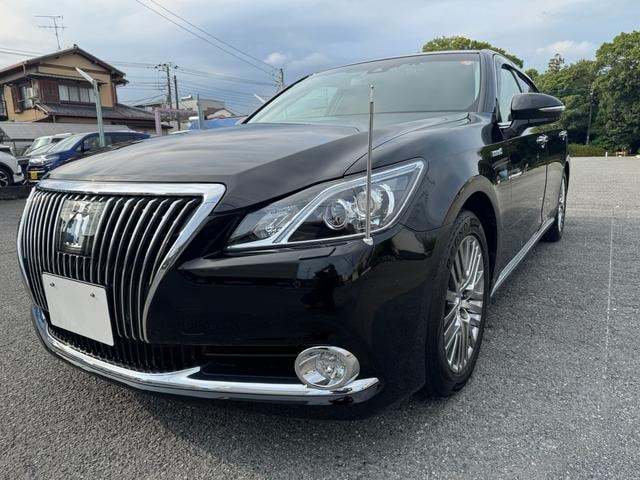 Toyota CROWN MAJESTA 2017 — фото автомобиля