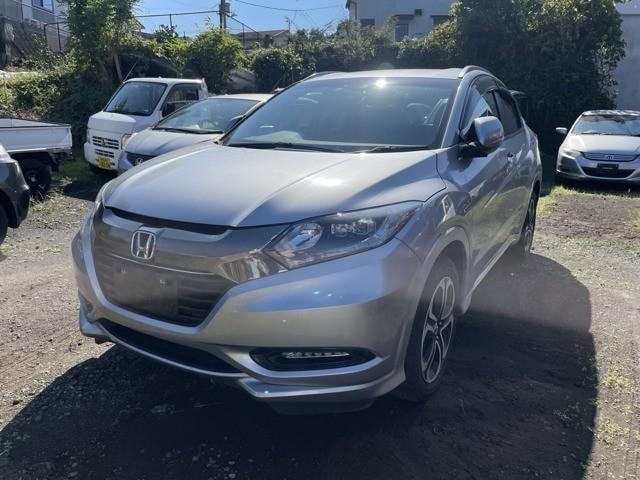 Honda VEZEL 2016 — фото автомобиля 1