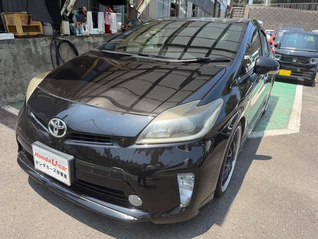 Toyota PRIUS 2012 — фото автомобиля