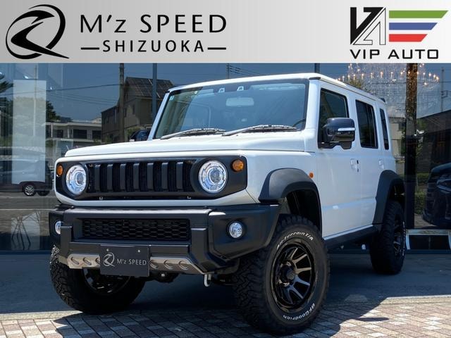 Suzuki JIMNY NOMADE 2025 — фото автомобиля