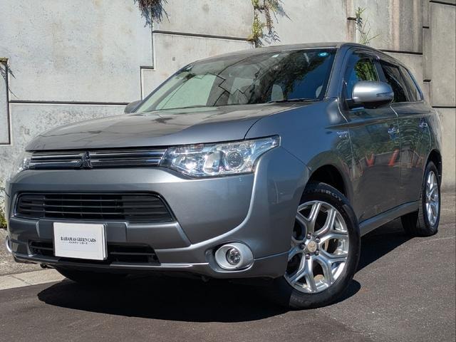 Mitsubishi OUTLANDER PHEV 2014 — фото автомобиля