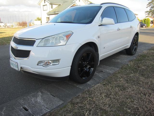 Chevrolet TRAVERSE 2009 — фото автомобиля 1