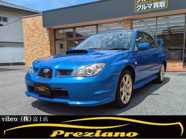 Subaru IMPREZA 2005 — фото автомобиля 1