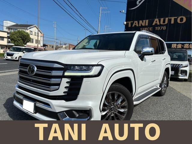 Toyota LAND CRUISER 2023 — фото автомобиля