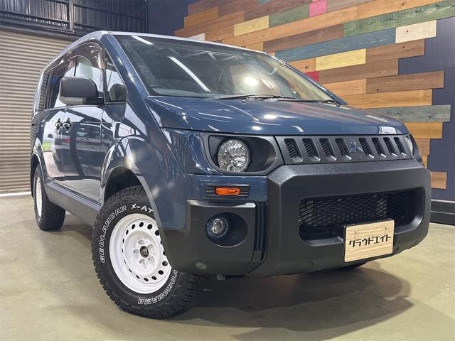 Mitsubishi DELICA D:5 2016 — фото автомобиля