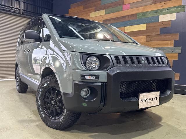 Mitsubishi DELICA D:5 2016 — фото автомобиля