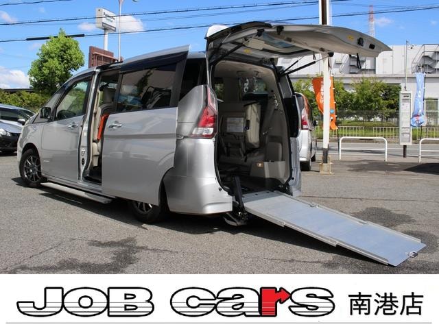 Nissan SERENA 2021 — фото автомобиля 1