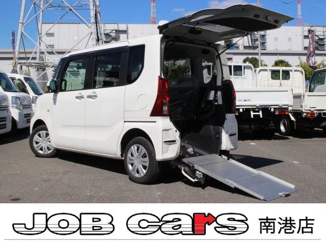 Daihatsu TANTO 2021 — фото автомобиля 1