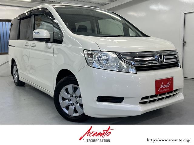 Honda STEPWAGON 2011 — фото автомобиля 1