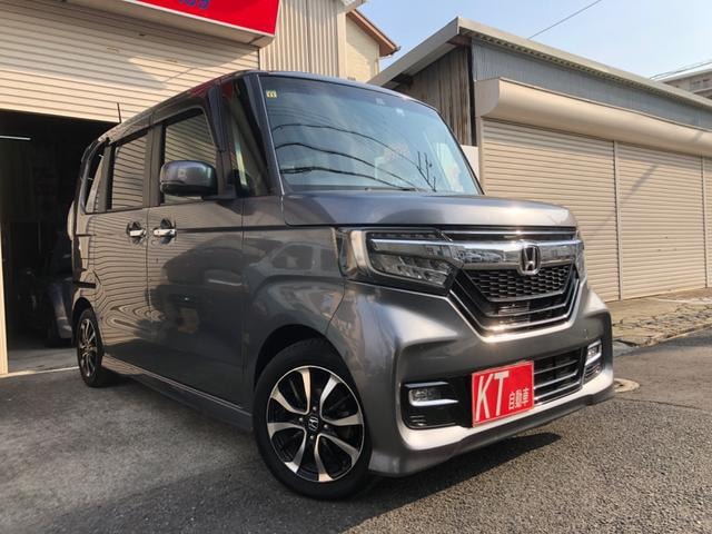 Honda N-BOX CUSTOM 2018 — фото автомобиля 1