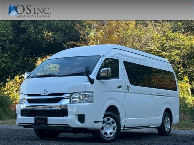 Toyota HIACE WAGON 2025 — фото автомобиля 1