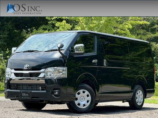 Toyota HIACE VAN 2025 — фото автомобиля 1