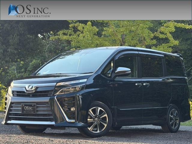 Toyota VOXY 2018 — фото автомобиля 1