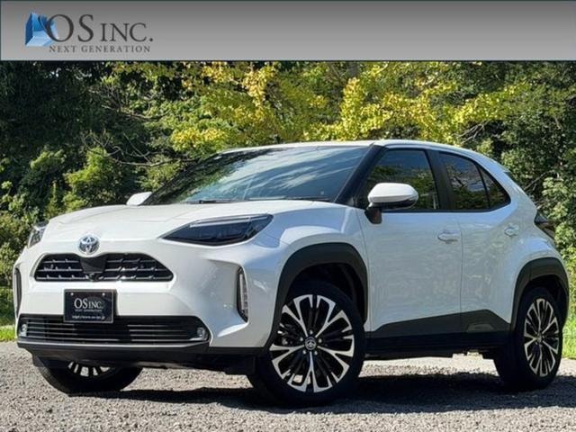 Toyota YARIS CROSS 2025 — фото автомобиля