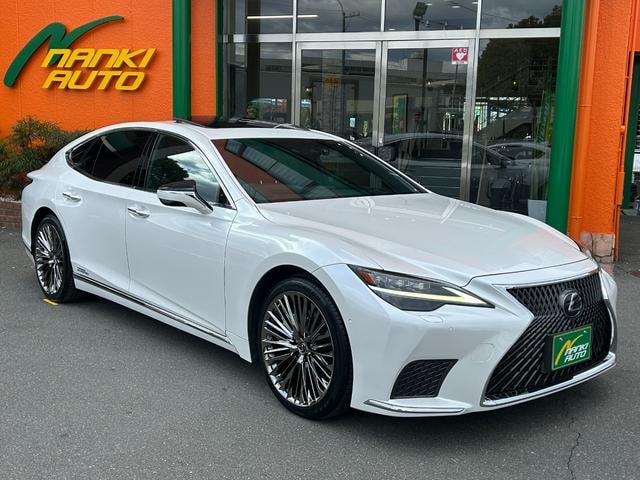 Lexus LS 2021 — фото автомобиля 1