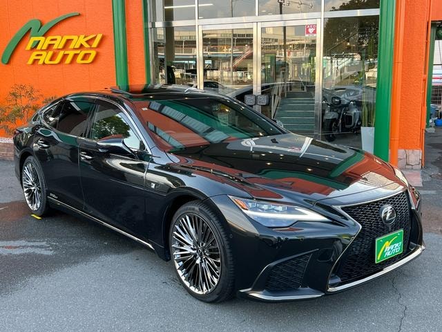 Lexus LS 2021 — фото автомобиля 1