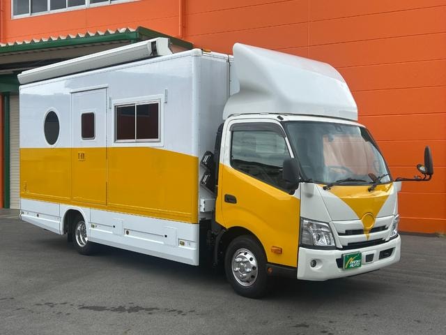 Hino DUTRO 2022 — фото автомобиля 1
