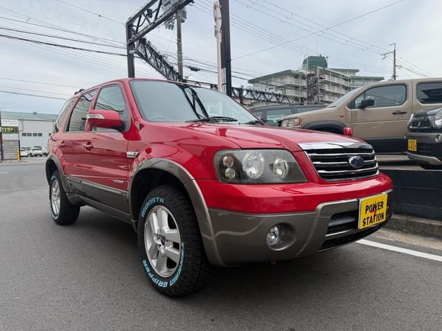 Ford ESCAPE 2006 — фото автомобиля 1