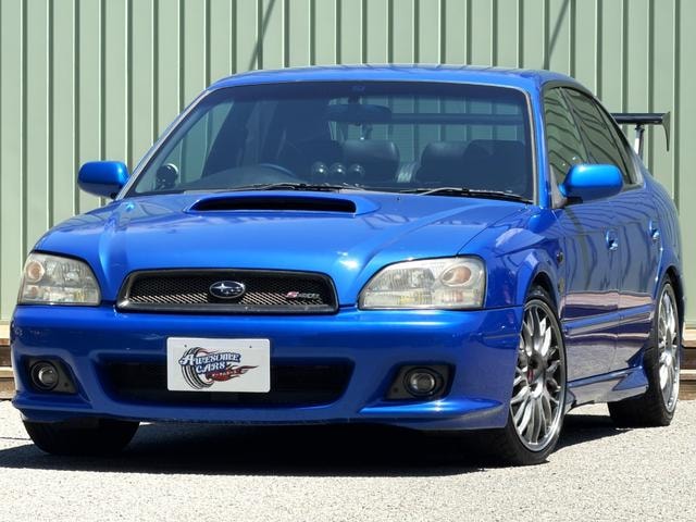 Subaru LEGACY B4 2002 — фото автомобиля 1