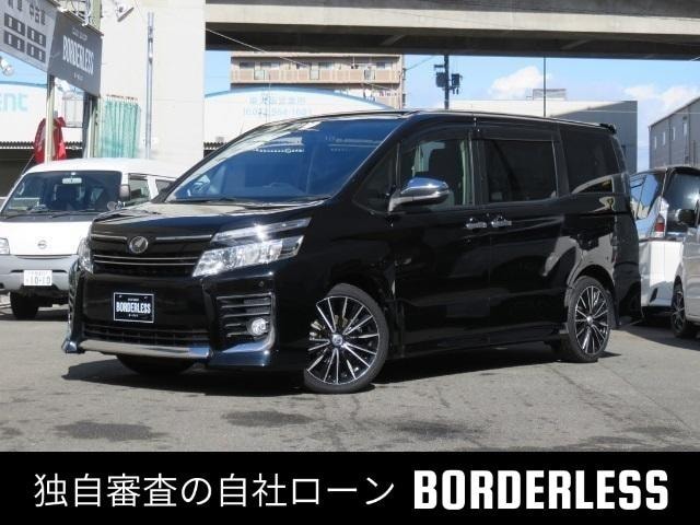 Toyota VOXY 2015 — фото автомобиля 1