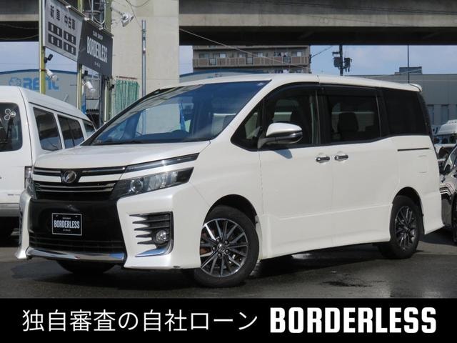 Toyota VOXY 2014 — фото автомобиля 1