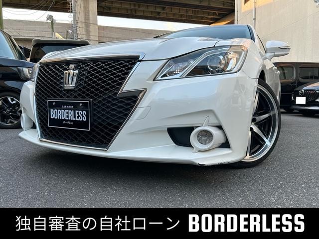 Toyota CROWN 2013 — фото автомобиля