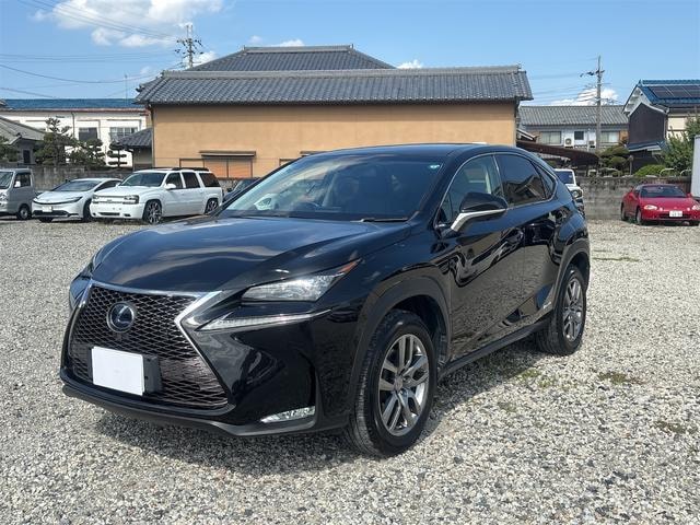 Lexus NX 2015 — фото автомобиля 1