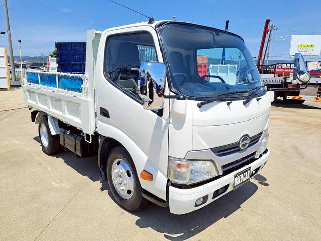 Hino DUTRO 2014 — фото автомобиля 1