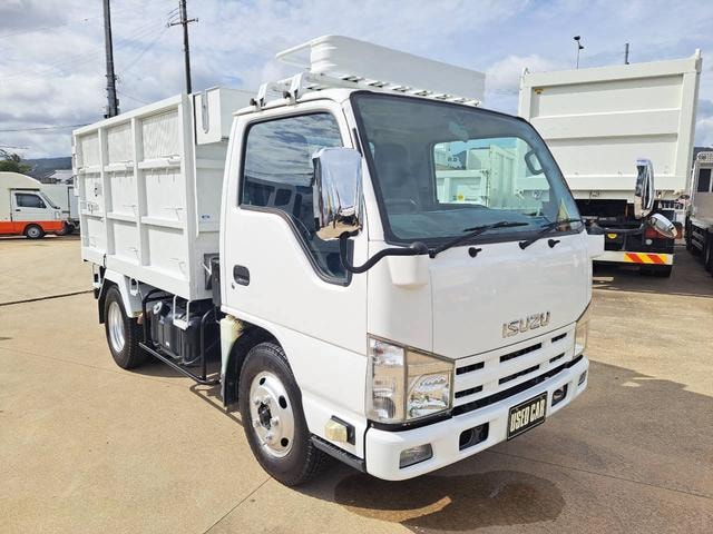 Isuzu ELF TRUCK 2014 — фото автомобиля 1