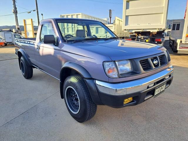 Nissan DATSUN TRUCK 2001 — фото автомобиля