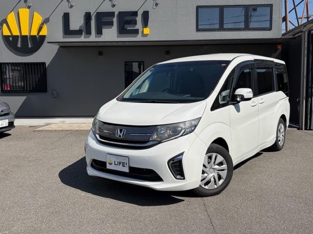 Honda STEPWAGON 2015 — фото автомобиля 1