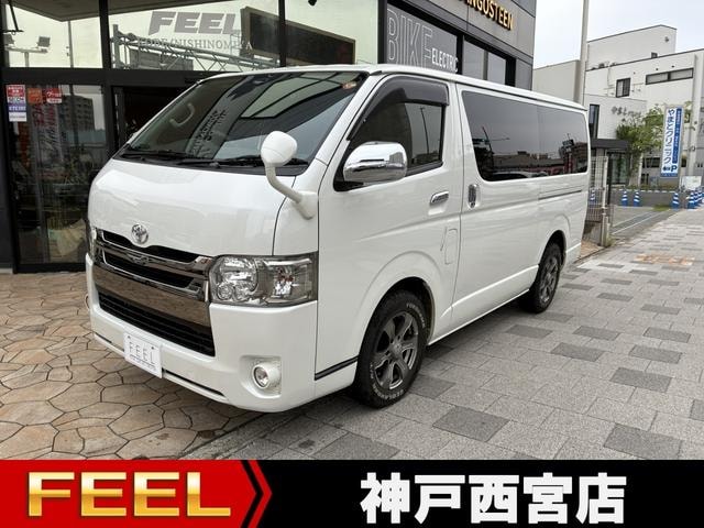 Toyota HIACE VAN 2016 — фото автомобиля 1