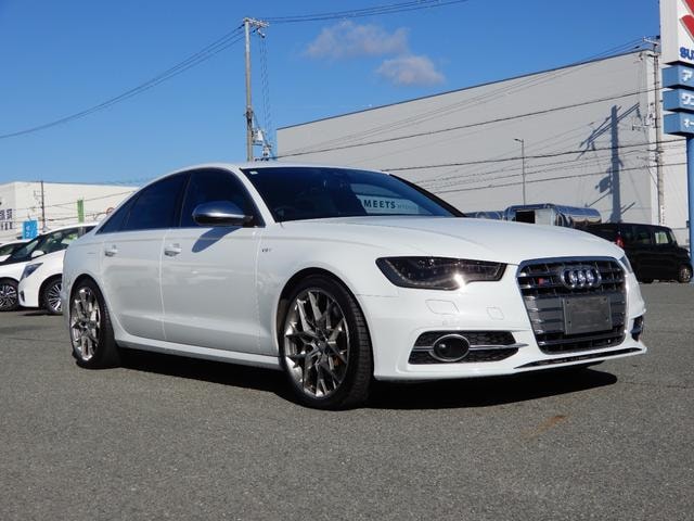 Audi S6 2014 — фото автомобиля