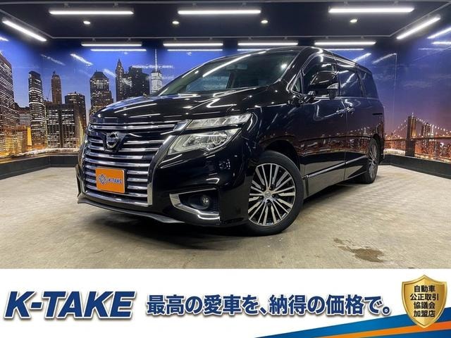 Nissan ELGRAND 2014 — фото автомобиля 1
