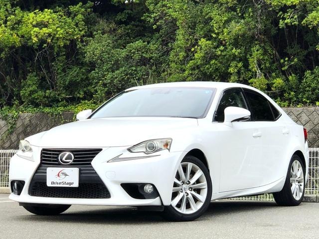 Lexus IS 2013 — фото автомобиля 1