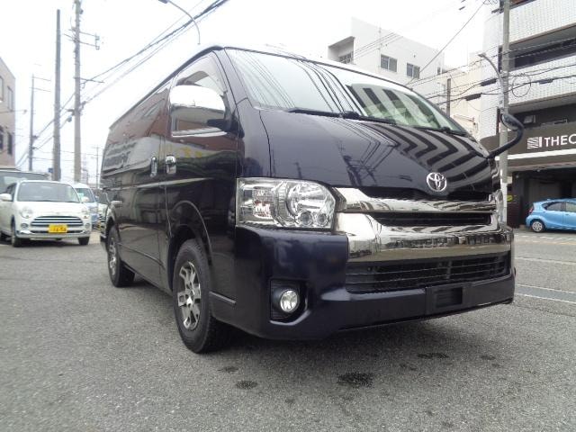 Toyota HIACE VAN 2017 — фото автомобиля