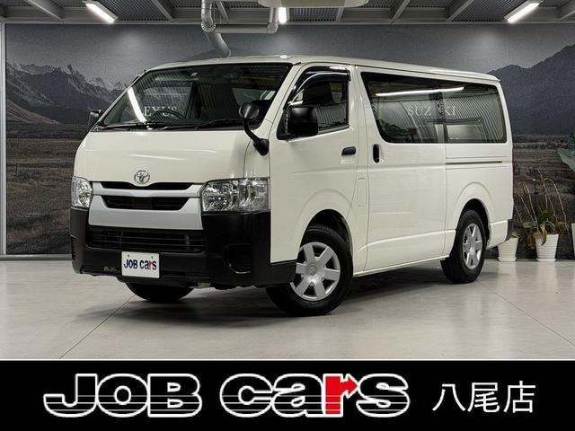 Toyota HIACE VAN 2021 — фото автомобиля 1