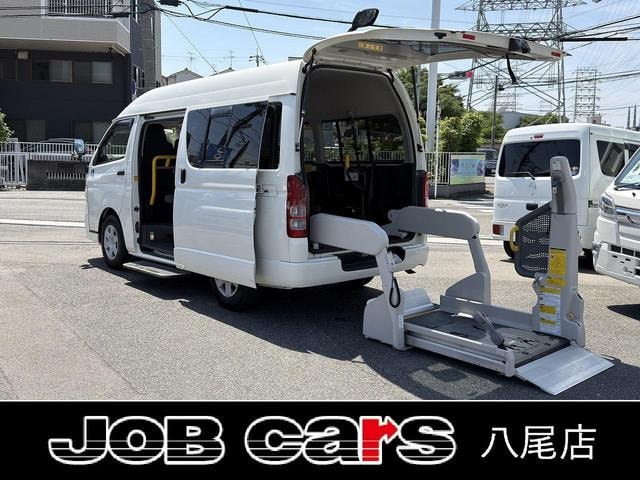 Toyota REGIUS ACE VAN 2013 — фото автомобиля 1