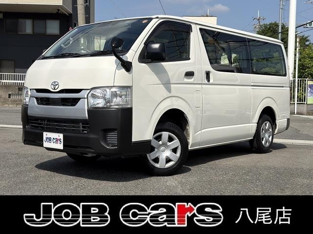 Toyota HIACE VAN 2021 — фото автомобиля 1