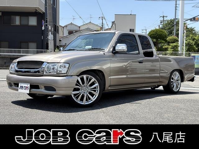 Toyota HILUX SPORTS PICK UP 2003 — фото автомобиля