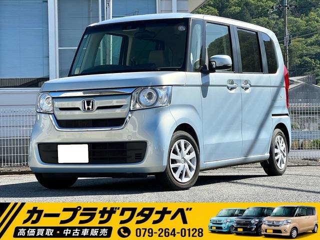 Honda N-BOX 2018 — фото автомобиля 1