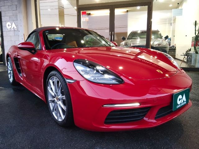 Porsche 718 BOXSTER 2022 — фото автомобиля