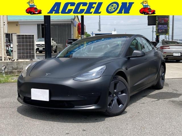 Tesla MODEL 3 2022 — фото автомобиля 1