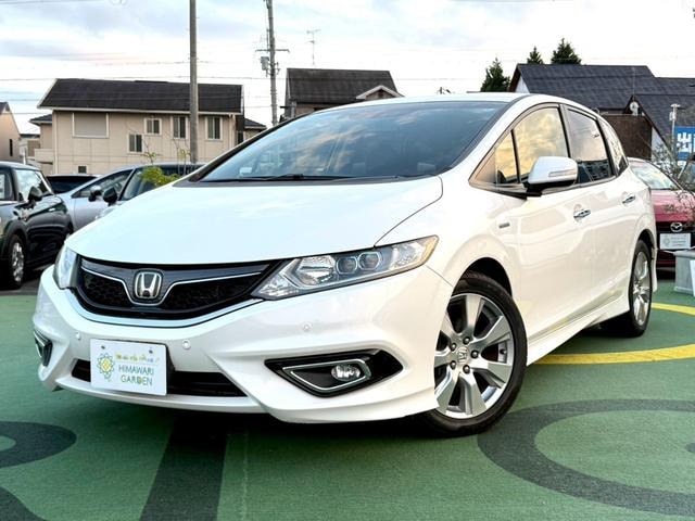 Honda JADE 2015 — фото автомобиля