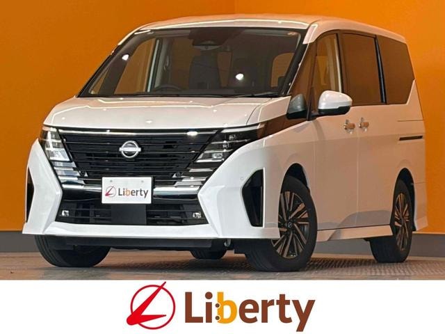 Nissan SERENA 2025 — фото автомобиля 1