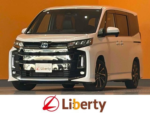 Toyota NOAH 2022 — фото автомобиля