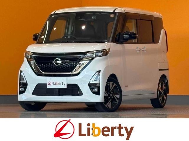 Nissan ROOX 2023 — фото автомобиля 1