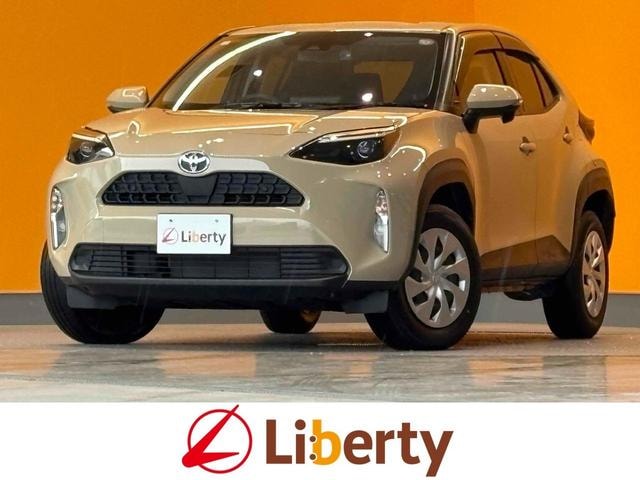 Toyota YARIS CROSS 2023 — фото автомобиля