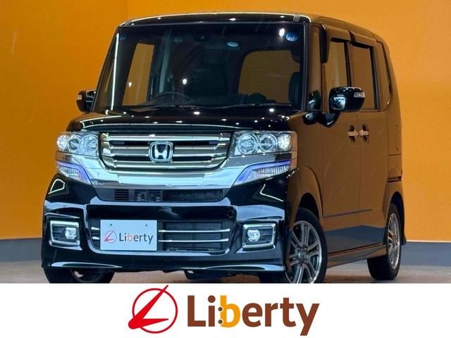 Honda N-BOX CUSTOM 2017 — фото автомобиля 1