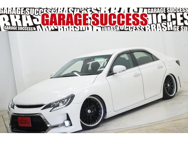 Toyota MARK X 2011 — фото автомобиля 1